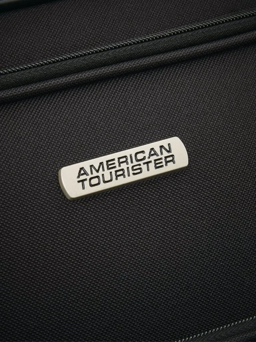 American Tourister Fieldbrook XLT Luggage set (4 Piece)